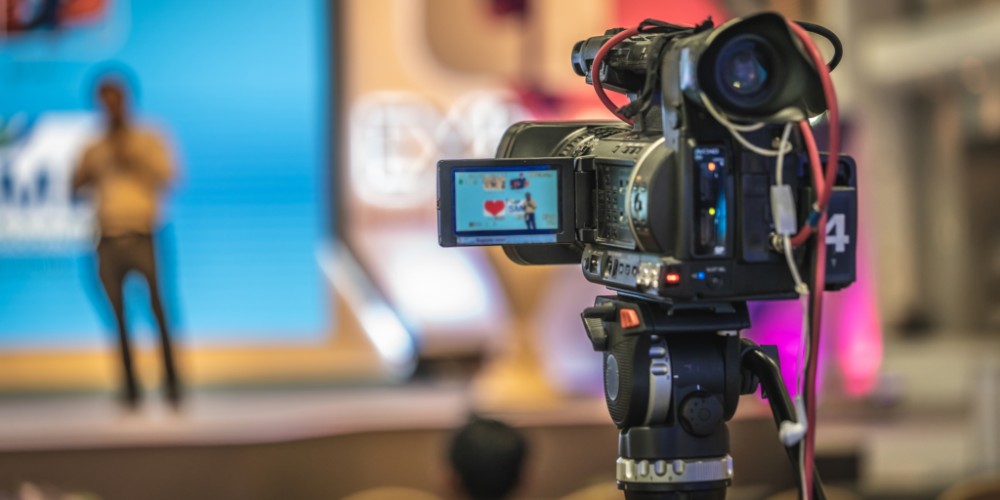 shoot-pre-recorded-content-e1615191675373-1024x522