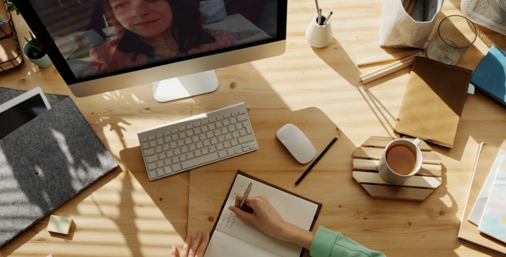 Break Away from Generic Templates and Cookie-Cutter Ideas Break Away from Generic Templates and Cookie-Cutter Ideas